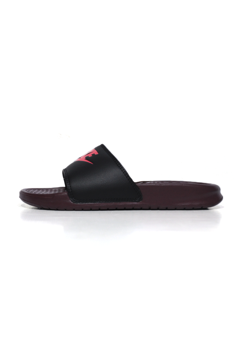 Chinelo Nike Benassi JDA Bordo