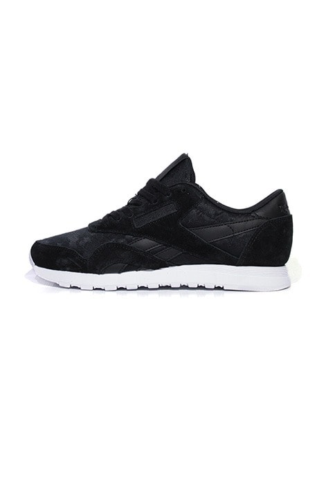 TÊNIS REEBOK CLASSIC NYLON Feminino Preto