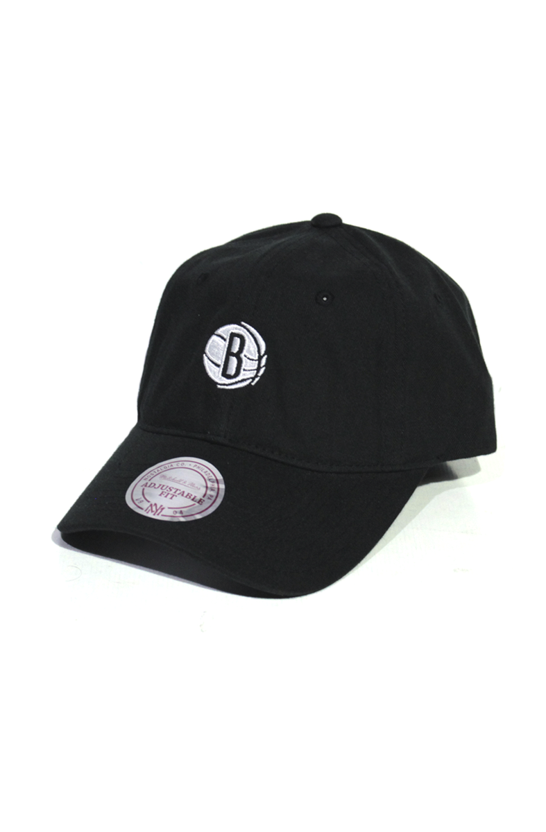 Bone Aba Curva Mitchell and Ness Brooklyn Nets Chukker Strapback Preto