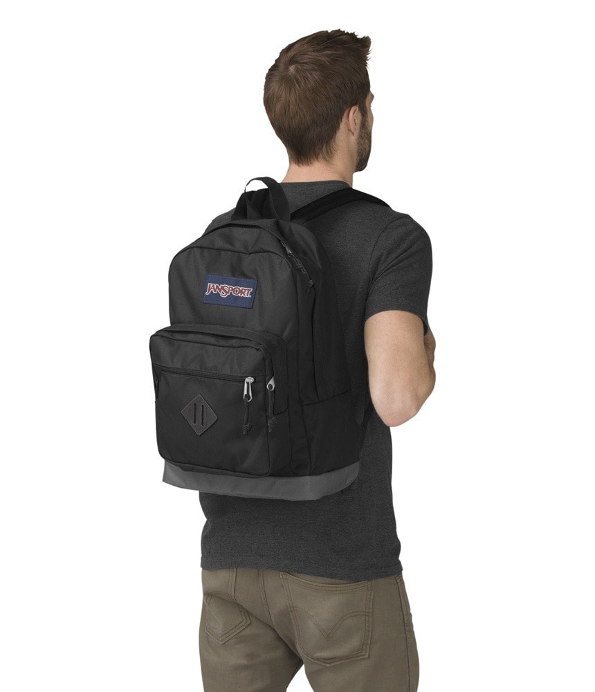 Mochila Jansport CITY SCOUT Preta
