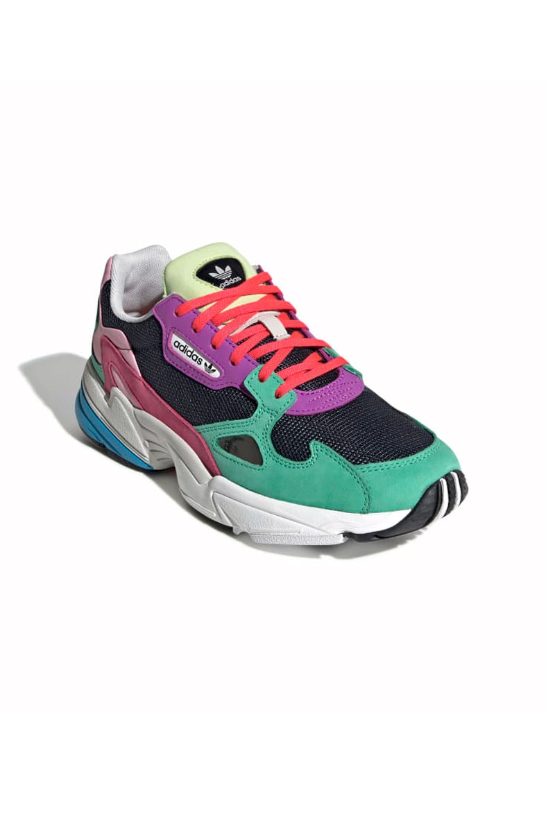 Tênis Adidas Falcon Feminino Multicolor