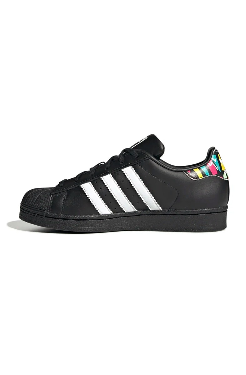 Tênis Adidas Superstar Preto/Branco/Tribal
