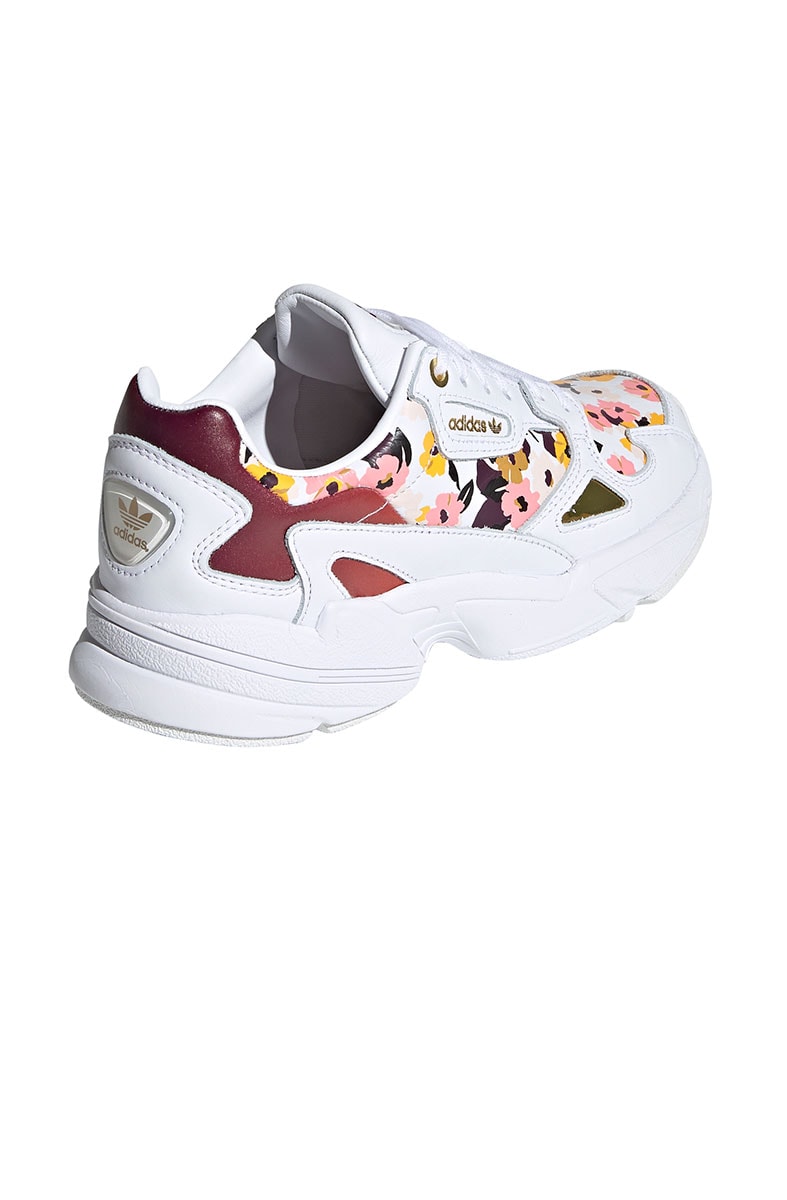Tênis Adidas Falcon Her Studio London Branco