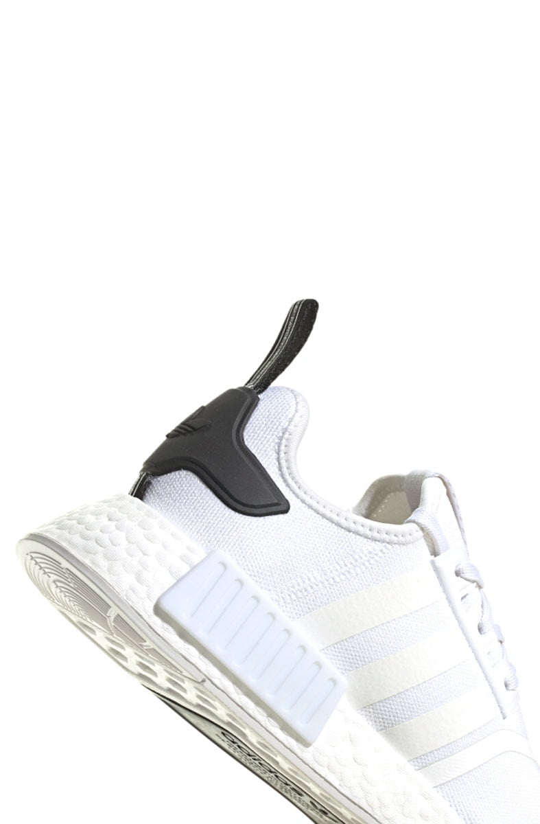 Tênis Adidas NMD R1 Parley Branco/Preto