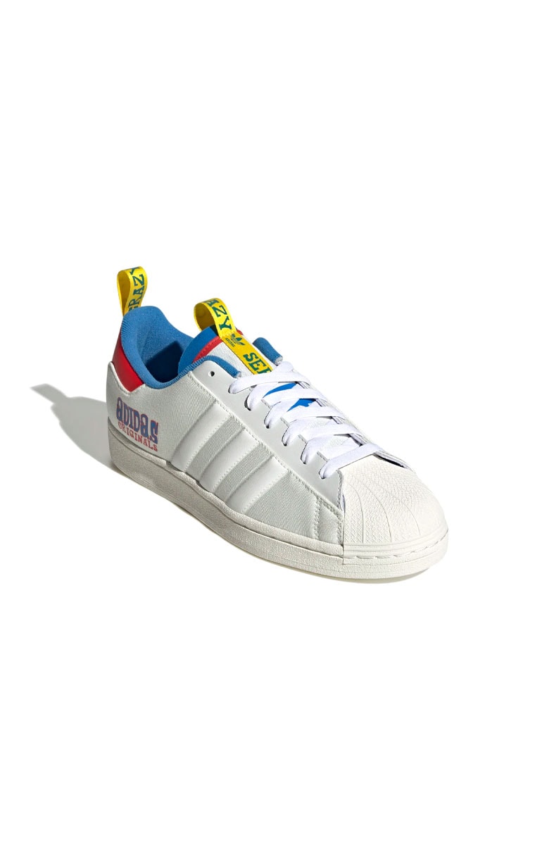 Tênis Adidas Superstar x Tony's Chocolonely Branco/Azul/Vermelho