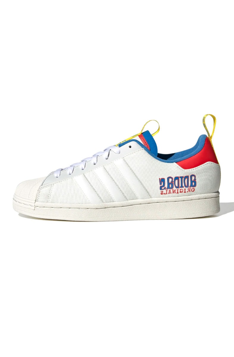 Tênis Adidas Superstar x Tony's Chocolonely Branco/Azul/Vermelho