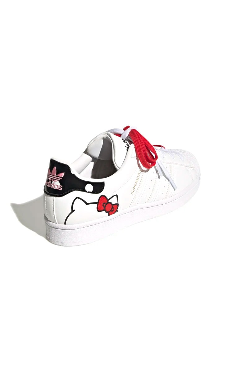 Tênis Adidas Superstar Hello Kitty Branco/Preto/Vermelho