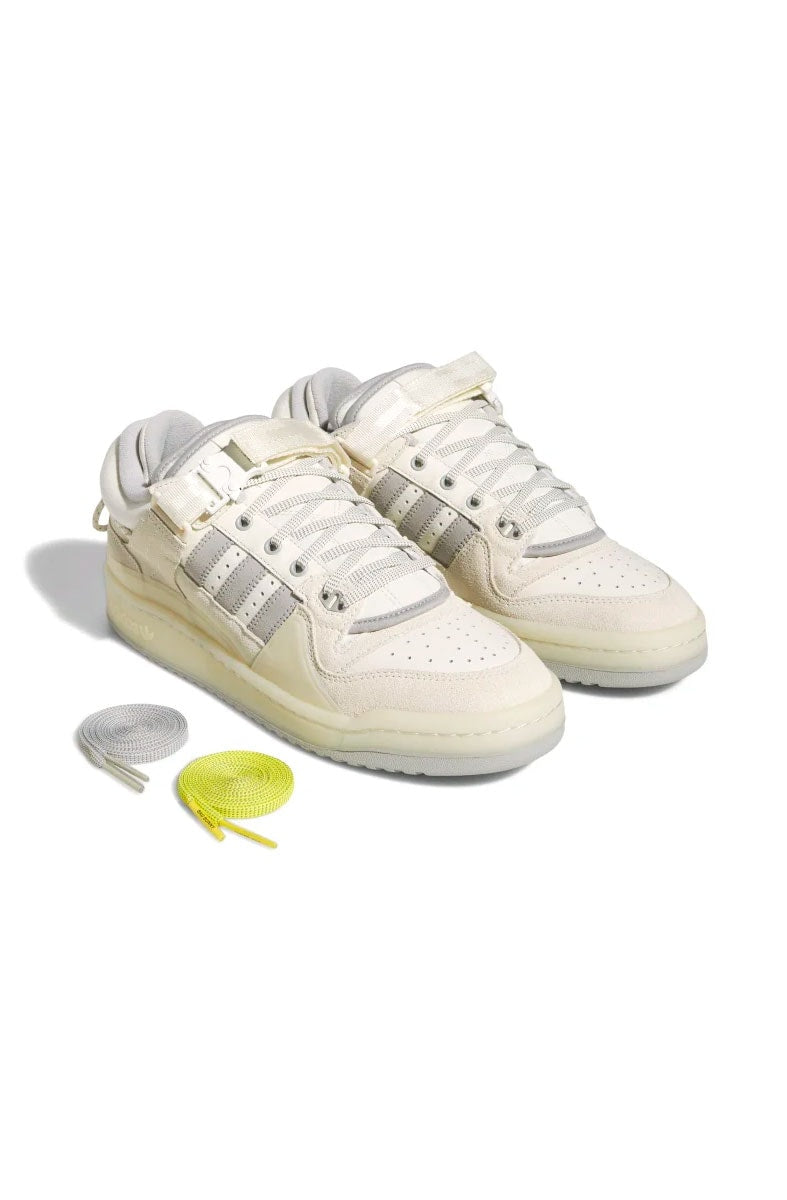 Tênis Adidas x Bad Bunny Forum Buckle Low Last White