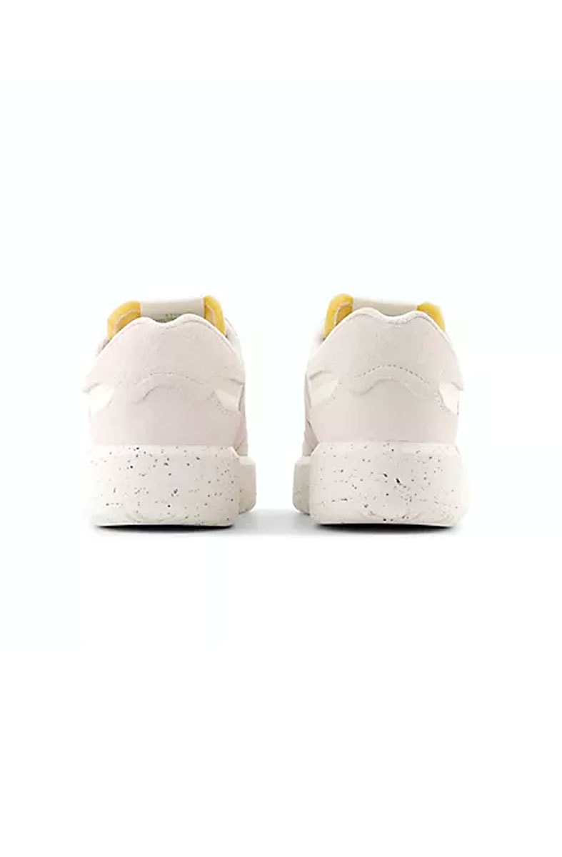 Tênis New Balance CT302 Unissex Branco/Bege CT302DA
