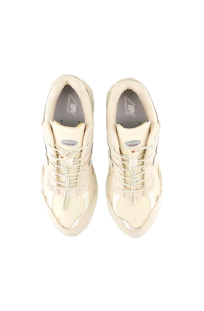 Tênis New Balance M2002R Protection Pack Masculino Sandstone / Turtledove / Gold Metallic M2002RDQ