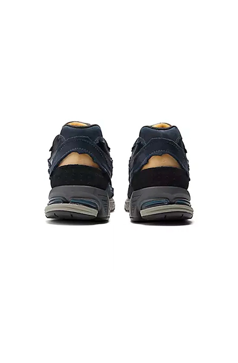 Tênis New Balance M2002R Protection Pack Masculino Eclipse/Magnet/Black M2002RDO
