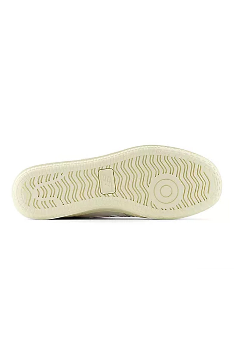 Tênis New Balance T500 Masculino Bege/Verde CT500GRN