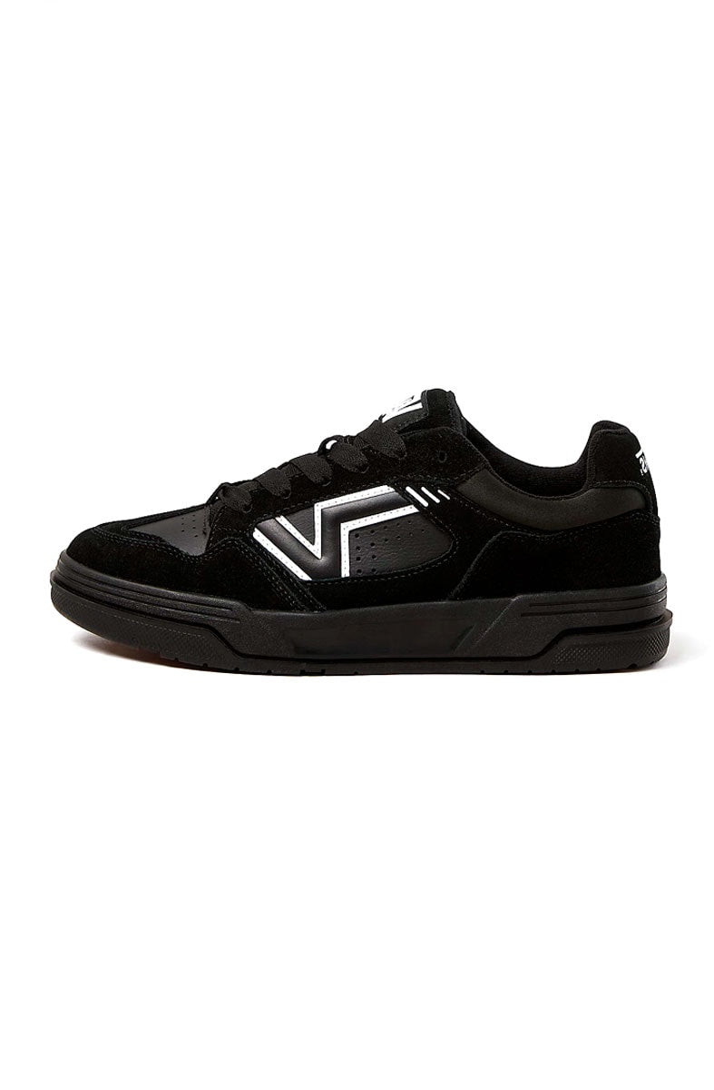 Tênis Vans Upland Preto/Preto V1003800510008