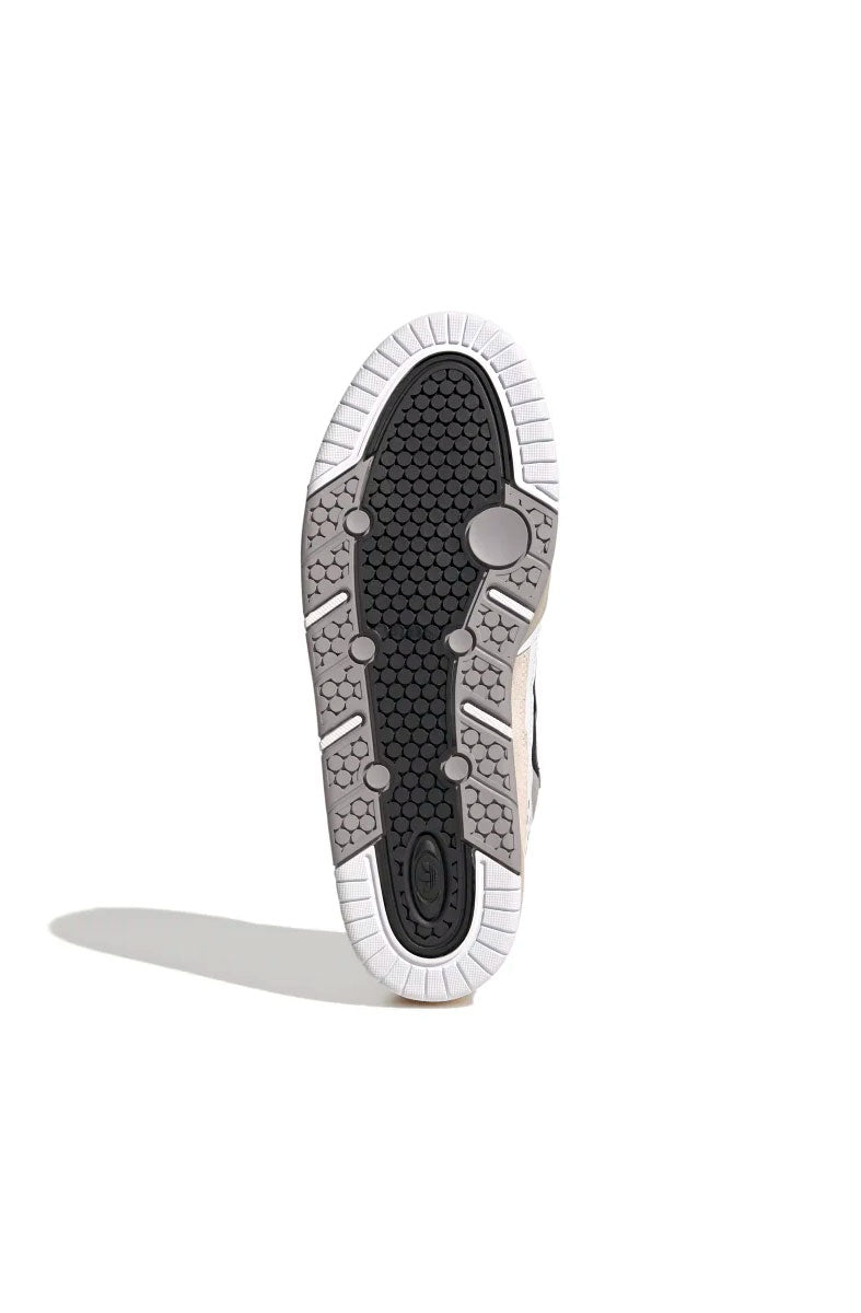 Tênis Adidas ADI2000 Branco/Cinza/Preto HQ2270