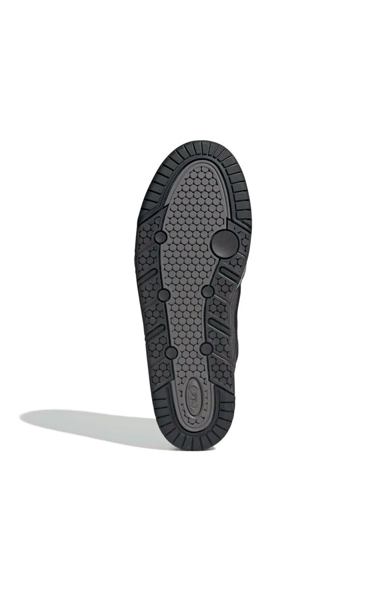 Tênis Adidas ADI2000 Preto/Preto HQ2269