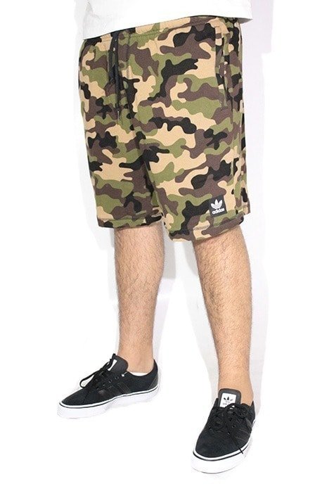 Bermuda Adidas Uncamo Camuflado - NewSkull