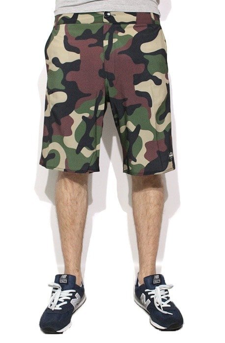 Bermuda Thug Nine WoodLand Camo - NewSkull