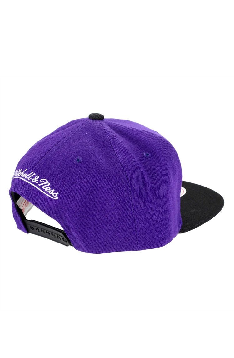 Boné Mitchell & Ness Nba Los Angeles Lakers Aba Reta Snapback Core Basic Roxo/Preto/Amarelo - NewSkull