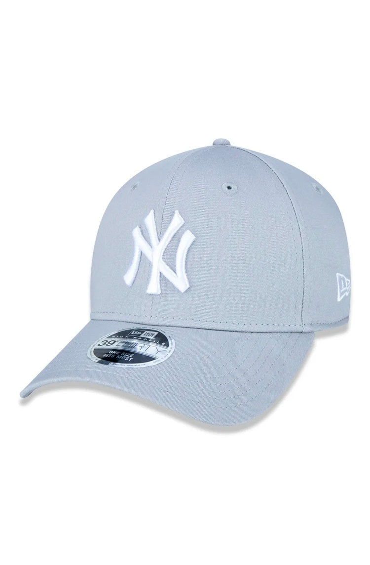 Boné New Era 39THIRTY MLB New York Yankees Cinza/Branco - NewSkull