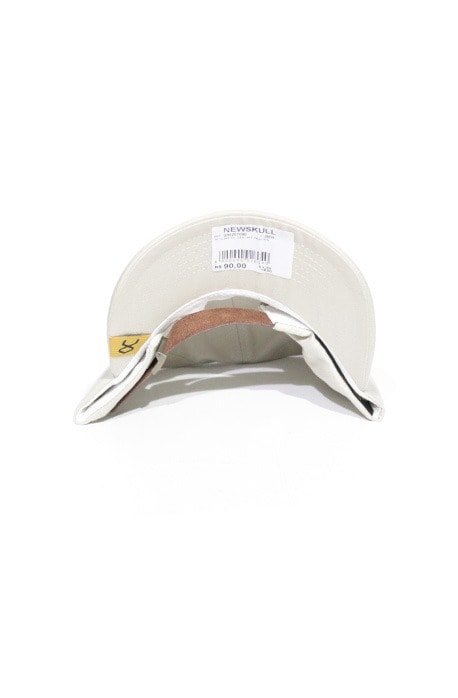 Boné Strapback Other Culture Dad Hat Praying - NewSkull