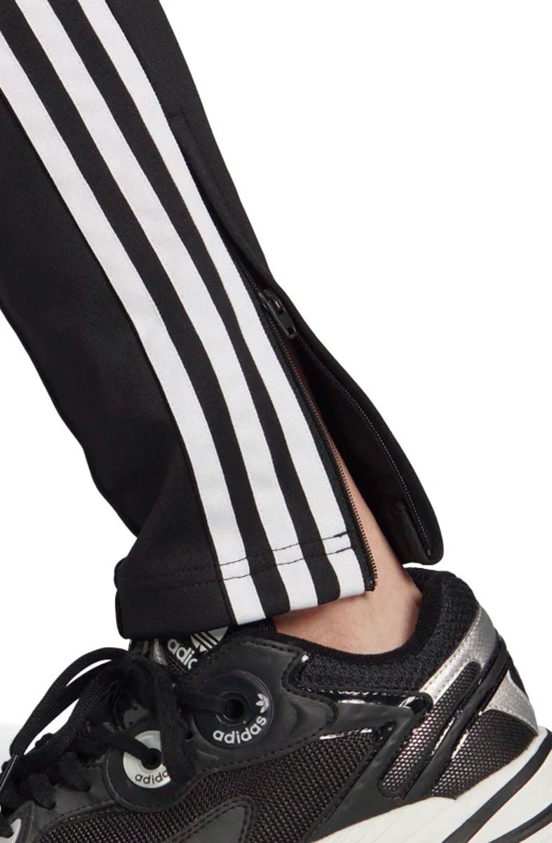 Calça Adidas Adicolor SST Feminina Preto/Branco - NewSkull