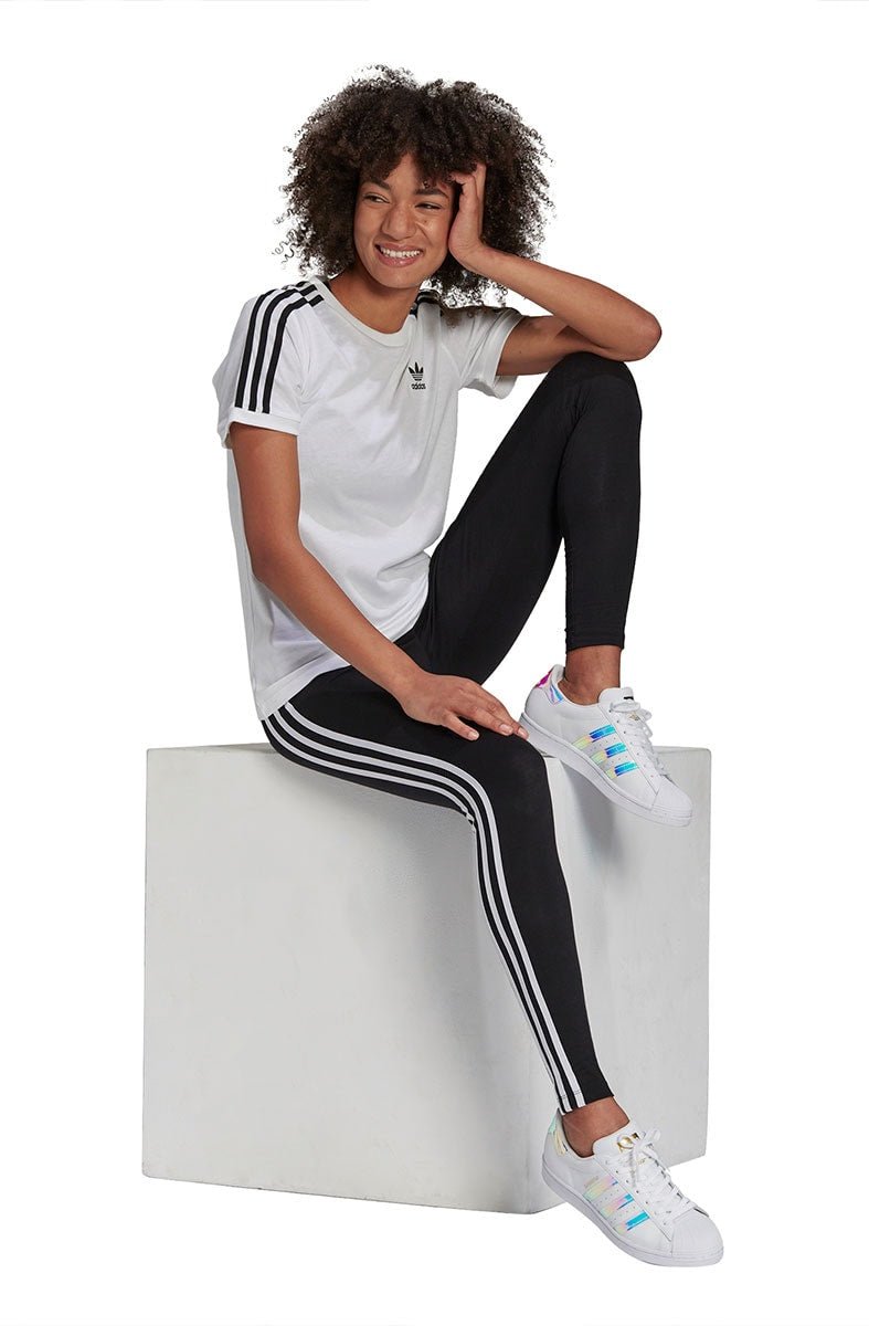 Calça Adidas Legging Adicolor Classics 3 - Stripes Feminina Preta/Branco - NewSkull