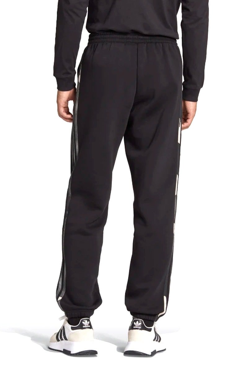 Calça Adidas Moletom Graphics Preto/Camuflado - NewSkull