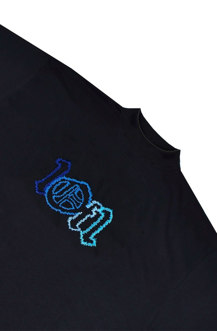 Camisesta Exclusivist 1OF1 Atlantic Ocean Preto - NewSkull