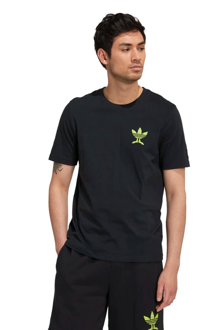 Camiseta Adidas Graphics Fun Preta - NewSkull