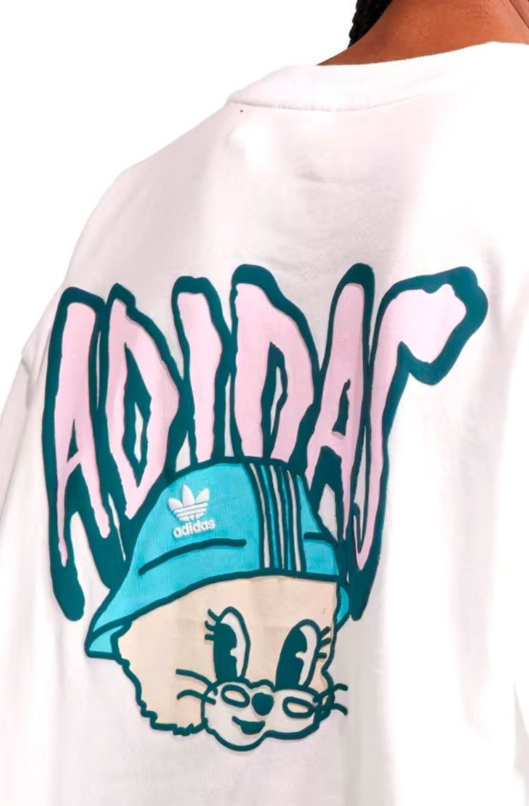 Camiseta Adidas Oversized Graphic Bunny Branco - NewSkull
