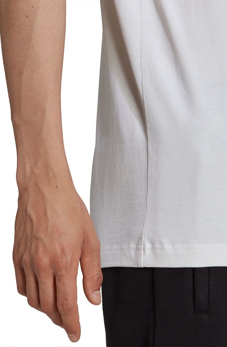 Camiseta Adidas Superturf Adventure x Sean Wotherspoon Branca/Amarela - NewSkull