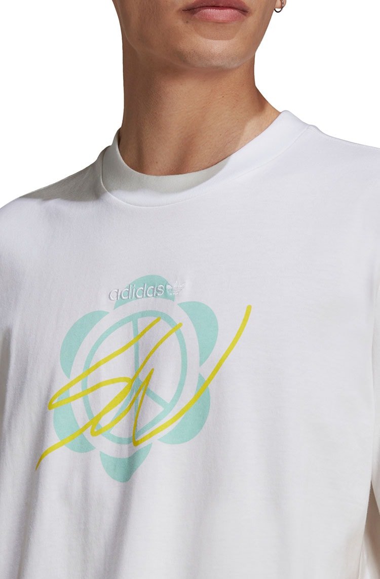 Camiseta Adidas Superturf Adventure x Sean Wotherspoon Branca/Amarela - NewSkull