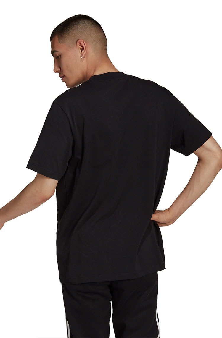 Camiseta Adidas Superturf Adventure x Sean Wotherspoon Preta/Amarela - NewSkull