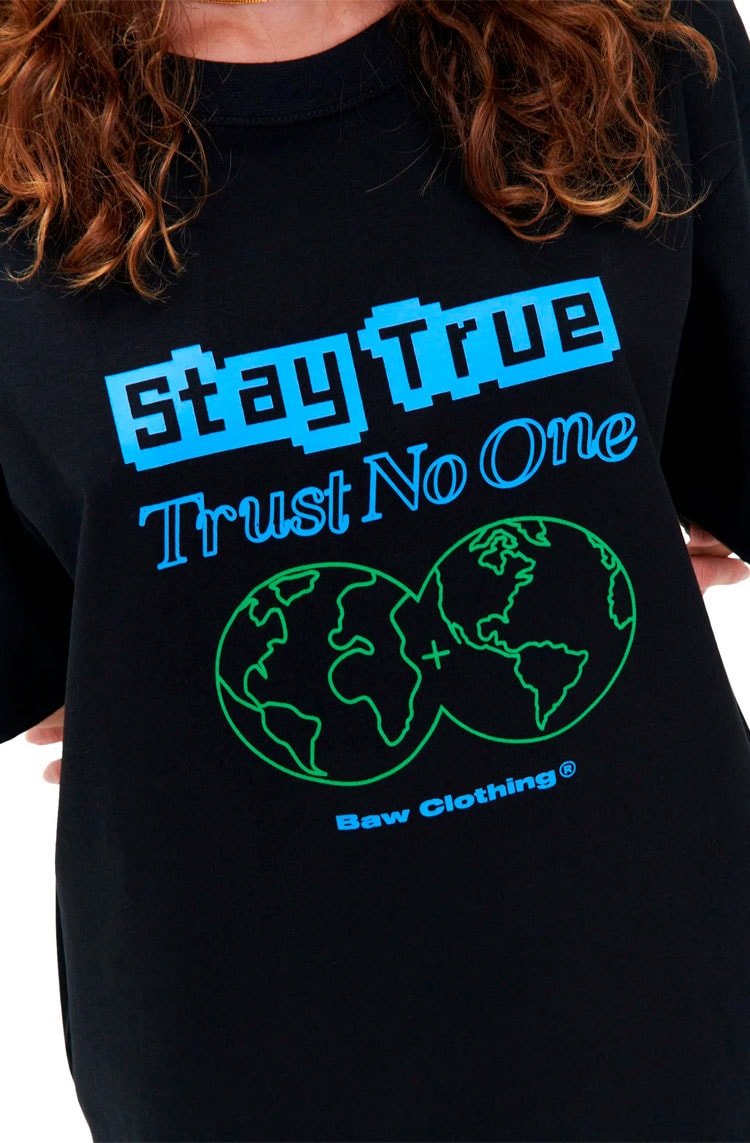 Camiseta Baw Regular Digital Trust Preto - NewSkull