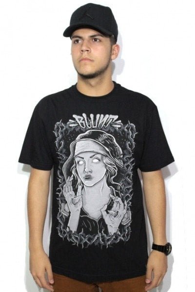 Camiseta Blunt Hands - NewSkull