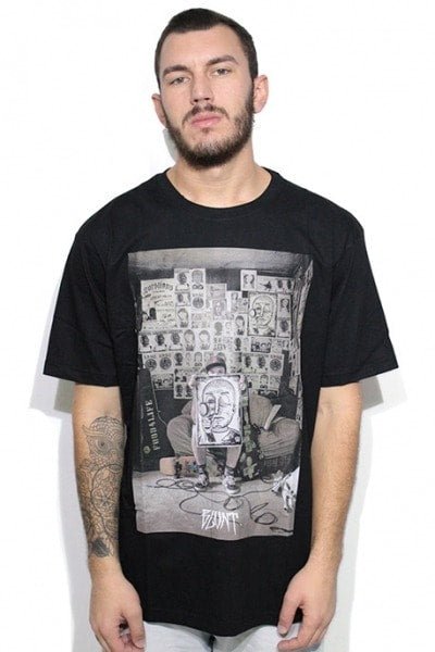 Camiseta Blunt Revolback QG Preta - NewSkull