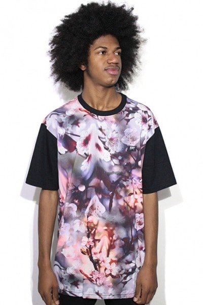 Camiseta Blunt Sakura Melting - NewSkull