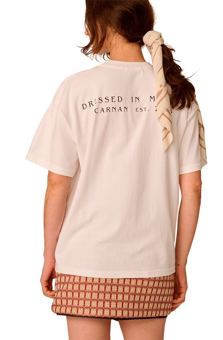 Camiseta CARNAN Companions Boxy T-shirt Off - White - NewSkull