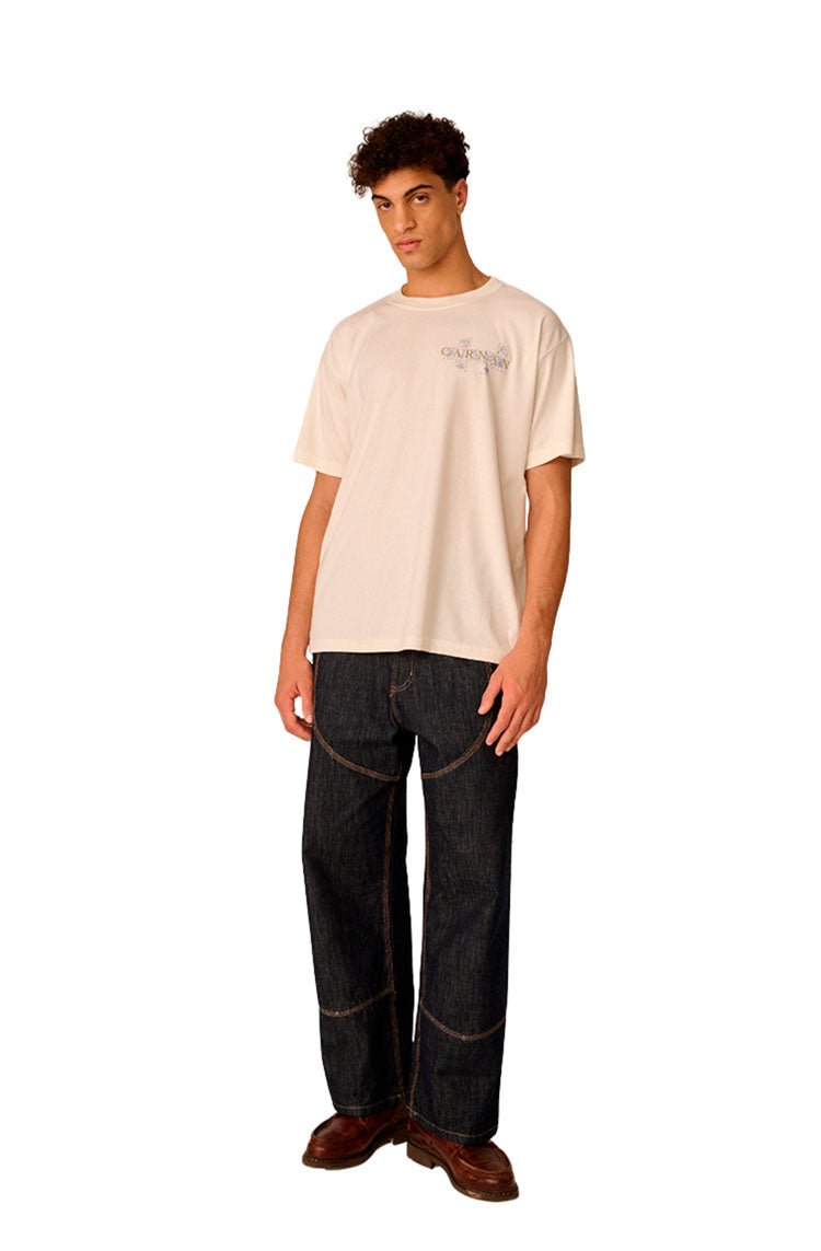 Camiseta CARNAN Family Kitchen Heavy T-shirt Off - White - NewSkull