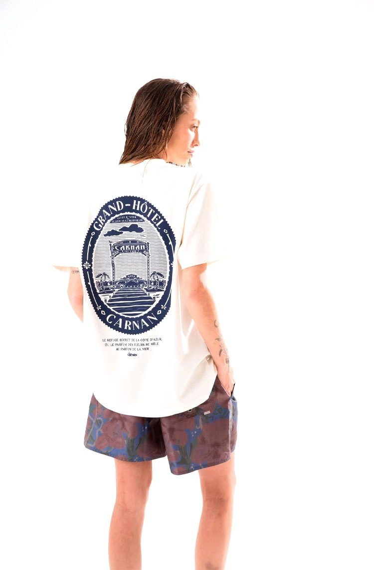 Camiseta CARNAN Grand Hotel T-shirt Off - White - NewSkull