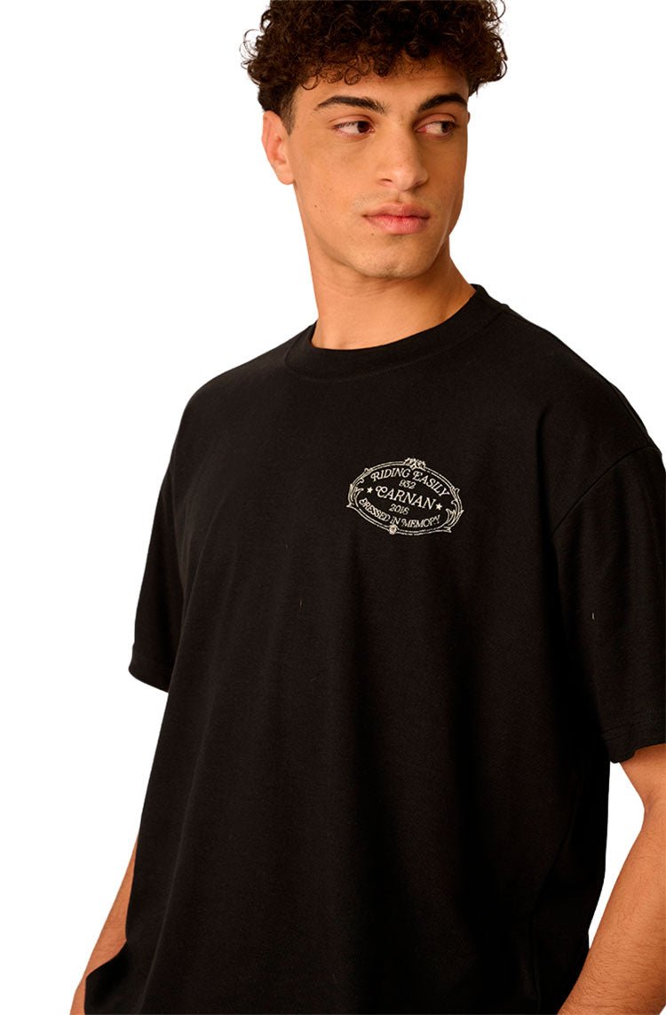 Camiseta CARNAN Home Crest Heavy T-shirt Preto - NewSkull