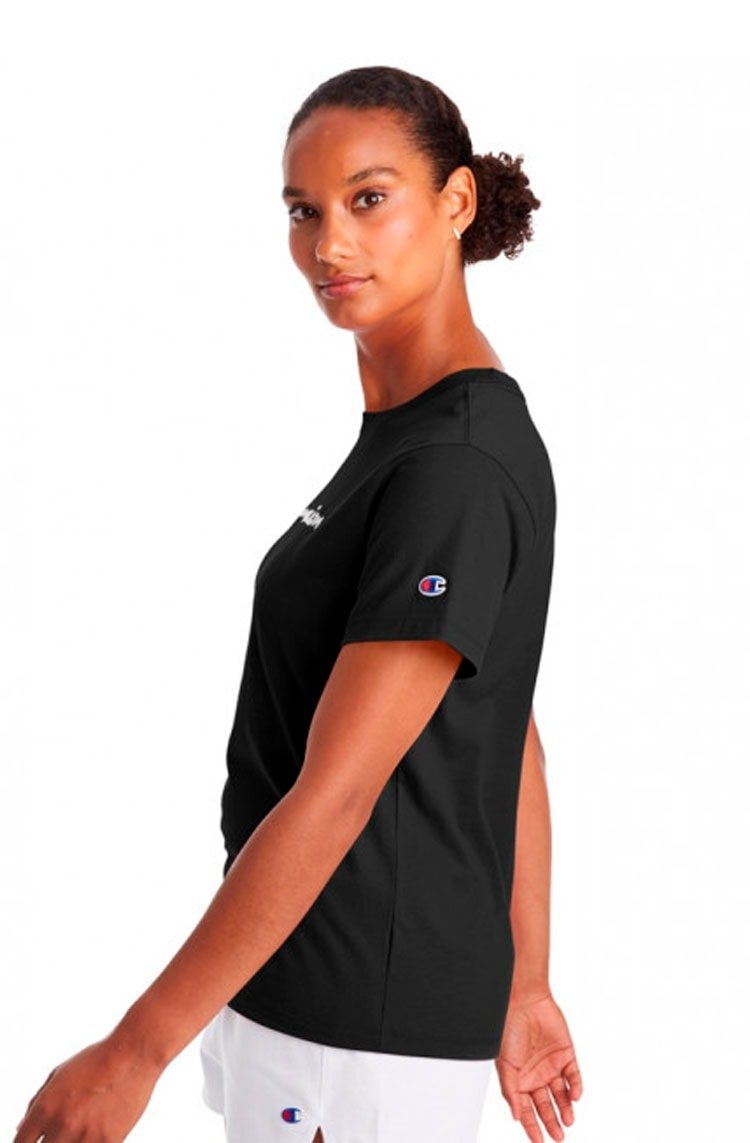 Camiseta Champion Feminina Classic Graphic Preto/Branco - NewSkull