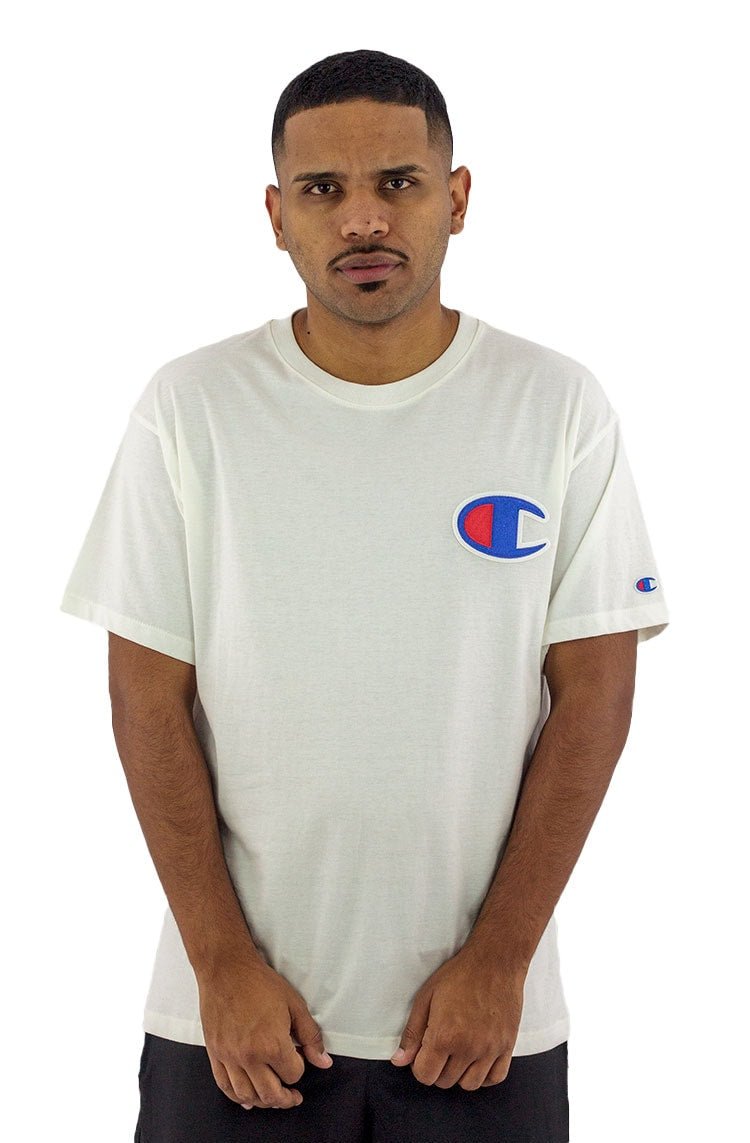 Camiseta Champion Logo Patch C Branca - NewSkull