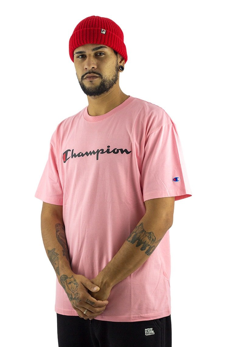 Camiseta Champion Script Logo Print Rosa/Preta - NewSkull