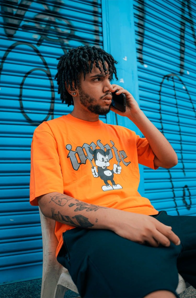 Camiseta Impie Cartoon Laranja - NewSkull