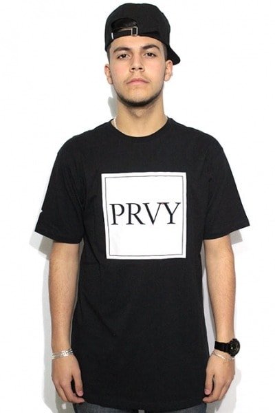 Camiseta Impie Clothing Pray - NewSkull