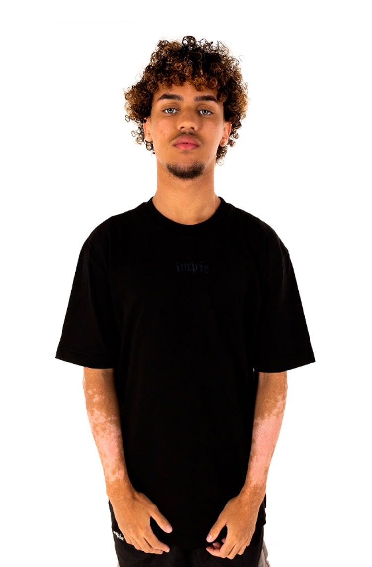 Camiseta Impie Embroidered Logo Preto - NewSkull