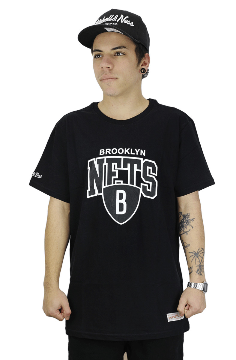 Camiseta Mitchell e Ness Brooklyn Nets Arch Preto - NewSkull