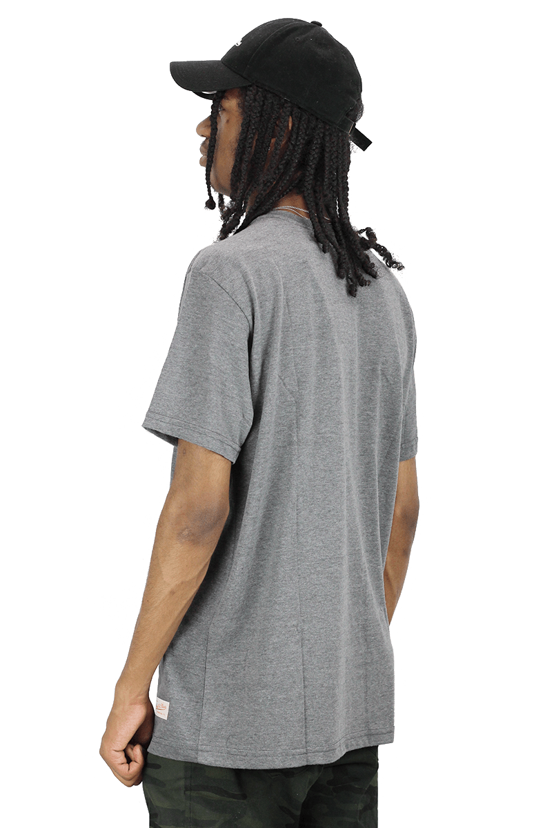 CAMISETA MITCHELL E NESS DEFENSE CHICAGO BULLS CINZA - NewSkull