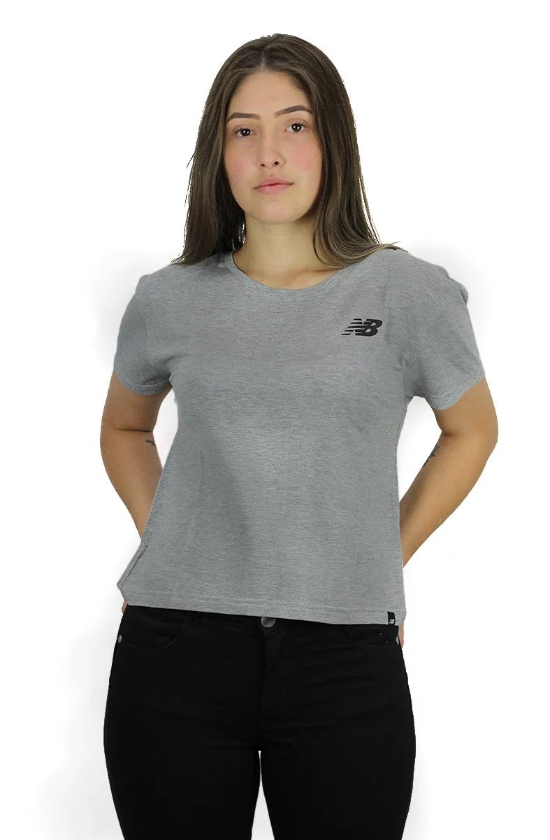 CAMISETA NEW BALANCE FEMININA ESSENTIALS 247 CLASSICS CINZA - NewSkull